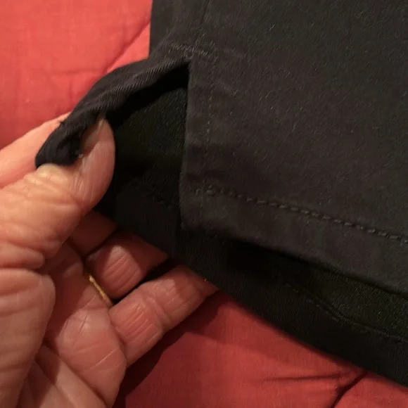 Josephine Studios 18 W - Women's Black Shorts 12” inseam - Picture 3 of 5